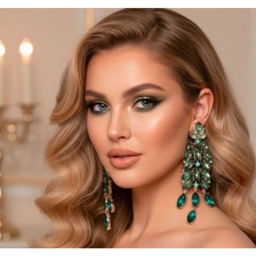 Banana Republic Emerald Green Drop Earrings